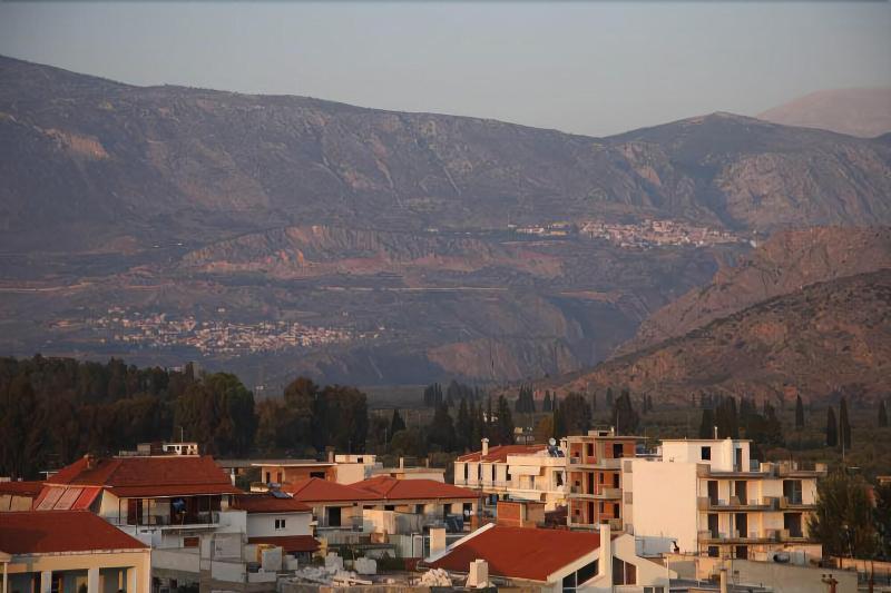 Nafsika Palace Delphi-Itea Exterior photo