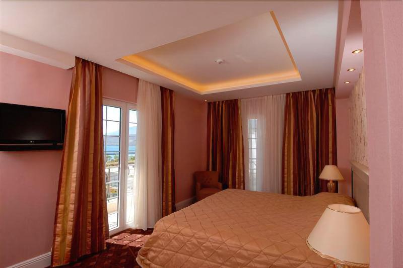 Nafsika Palace Delphi-Itea Exterior photo